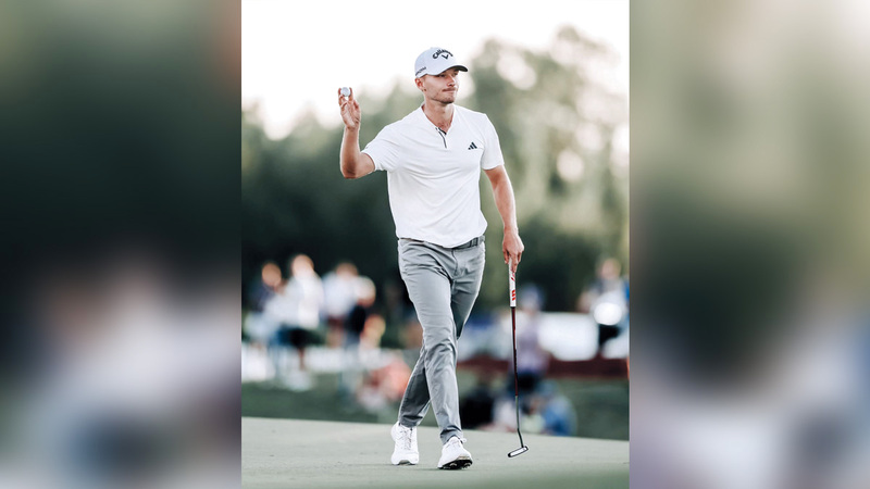 الدنماركي هوجارد يقترب من لقب «دي بي ورلد للغولف» في دبي