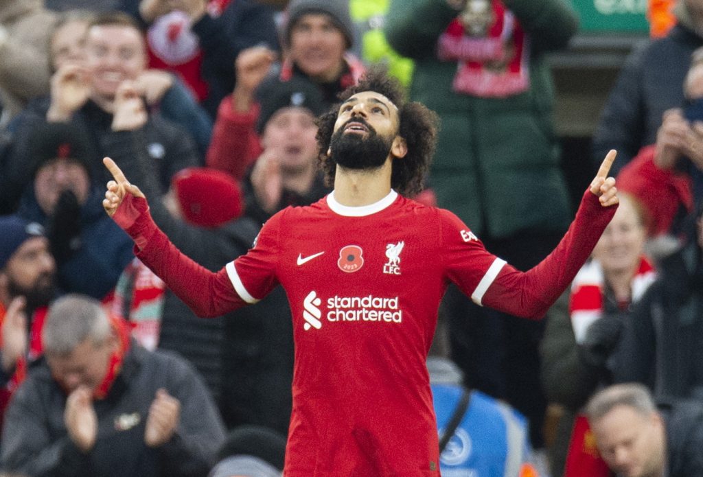 بعد تألقه مع المنتخب المصري.. محمد صلاح وجائزة جديدة في الدوري الإنجليزي