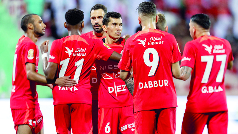 7 إصابات تعرقل طموحات شباب الأهلي في الدوري