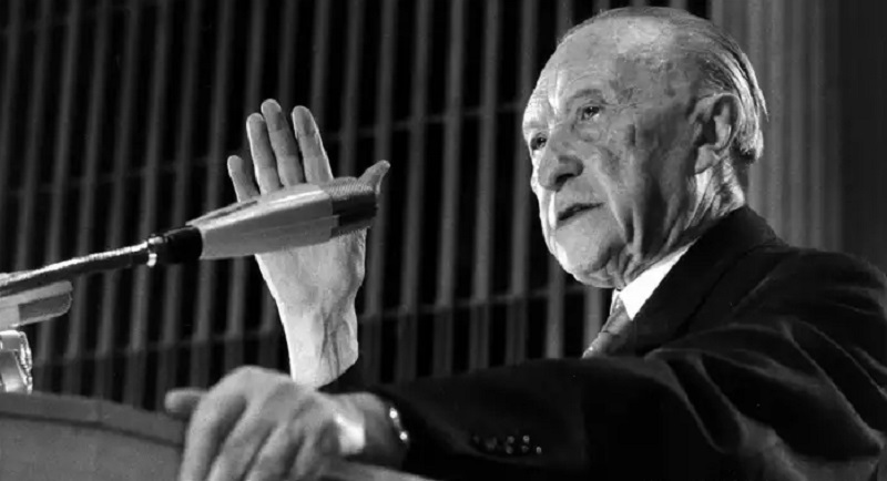 وفاة مصور مستشاري ألمانيا من أديناور وصولا إلى شولتس عن عمر ناهز 83 عاما