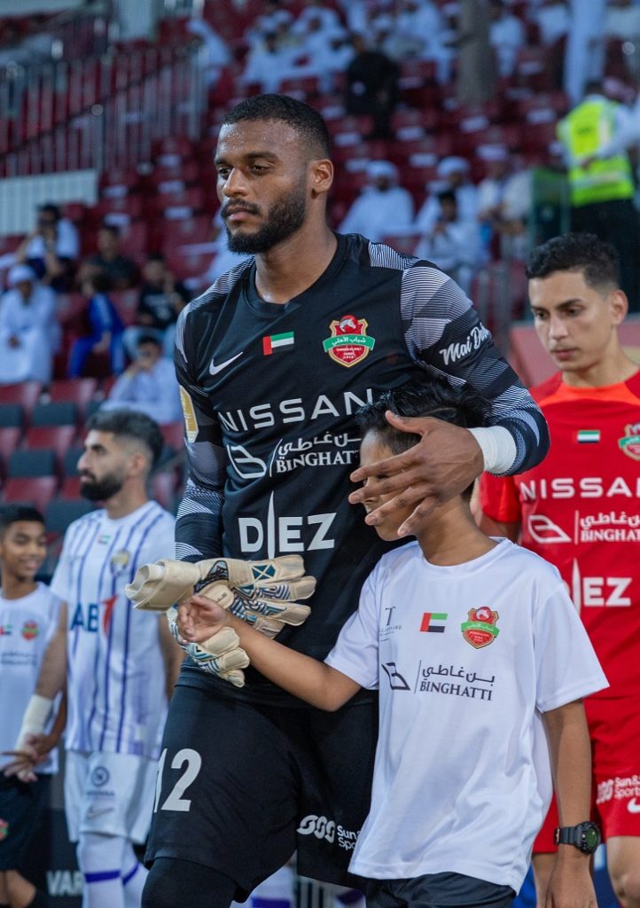 حسن حمزة يُنقذ شباب الأهلي من هزيمة كبيرة أمام العين