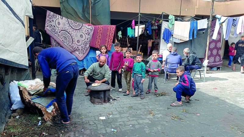 الحرب تعطل الدراسة بغزة إلى أجل تسمّيه الآليات العسكرية