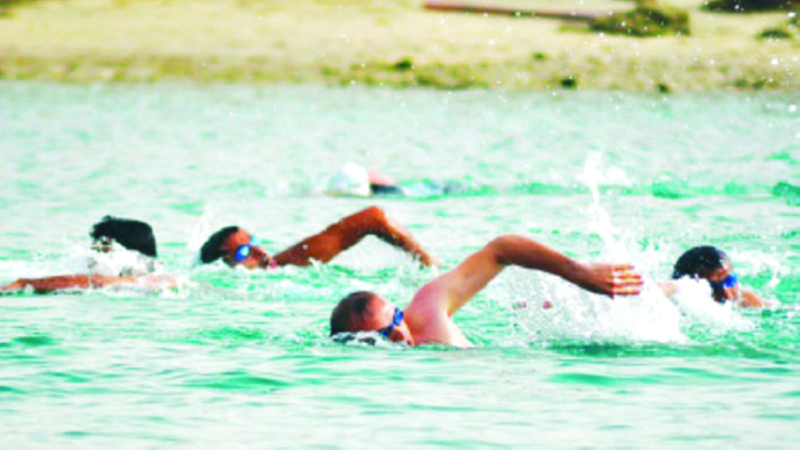 اتحاد السباحة ينظّم بطولة كأس الإمارات للمياه المفتوحة