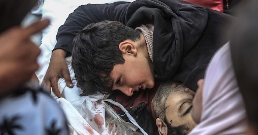 مصر تدين انهيار الهدنة وتجدد القصف الإسرائيلي العنيف ضد غزة