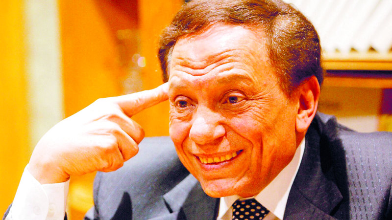 ابتهاج فني وأهلي بإطلاق اسم عادل إمام على «كوبري» في القاهرة