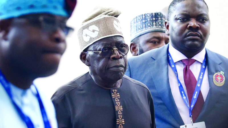 الرئيس النيجيري: إفريقيا يمكنها أن تصبح قوة تصنيع أخضر عالمية