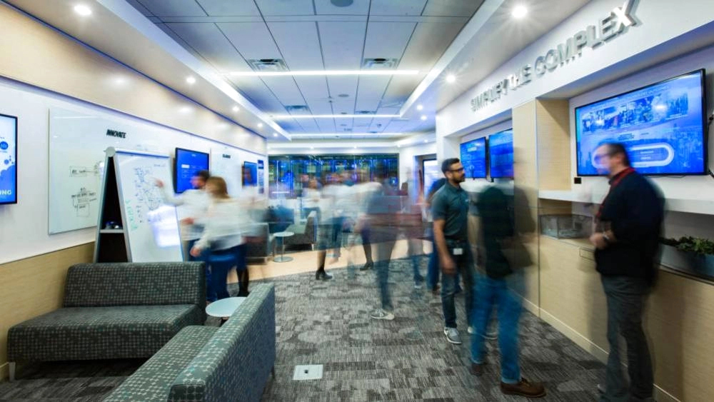 شراكة بين “وورلد وايد تكنولوجي” و”أوبن إنوفيشن إيه آي” بقيمة 100 مليون دولار