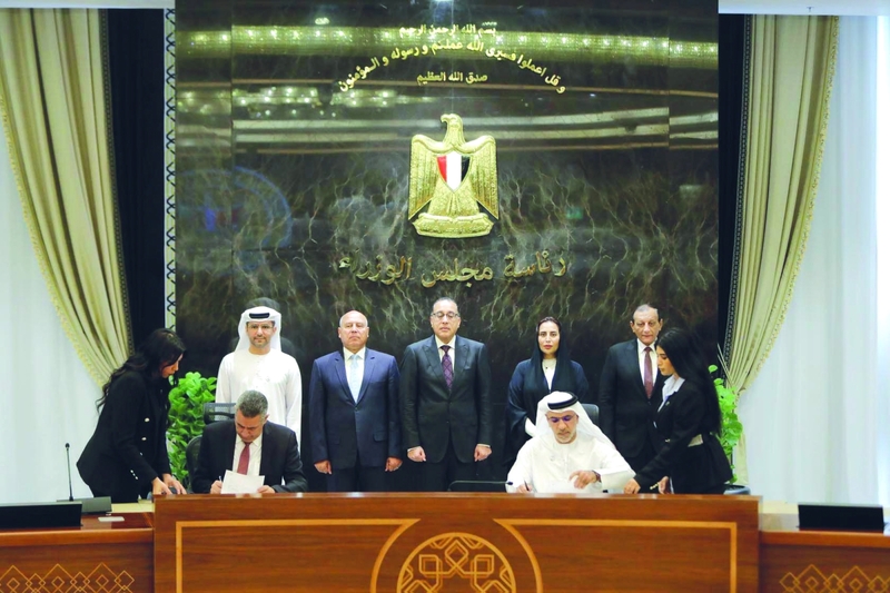 «موانئ أبوظبي» تشغّل محطة في «سفاجا» المصري