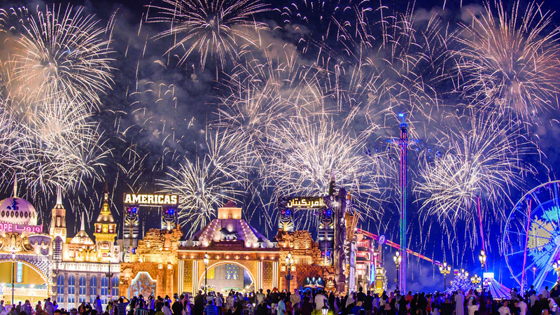 القرية العالمية تستقبل 2024 بتجارب استثنائية