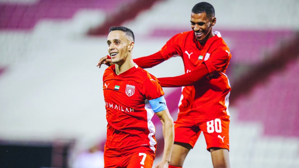 الفجيرة يقاضي لاعبه الجزائري حمزاوي