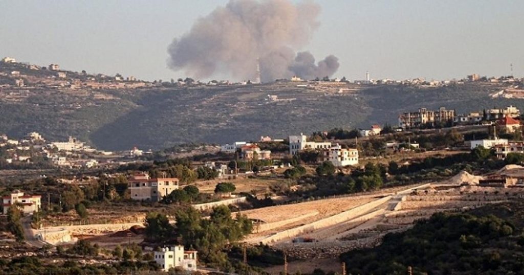 حزب الله يستهدف مواقع عسكرية إسرائيلية والاحتلال يقصف جنوب لبنان