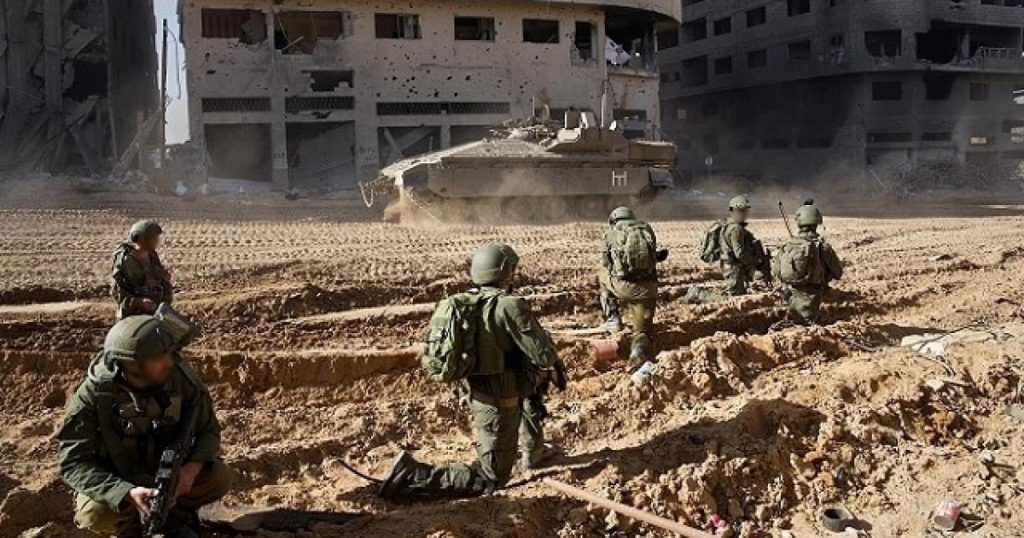 الجيش الإسرائيلي لا يستبعد شن عملية برية في النصيرات والبريج ورفح