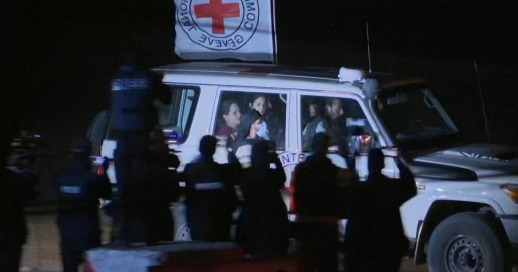 شهادة أسيرة إسرائيلية أفرج عنها من غزة – أمي قتلت برصاص الجيش