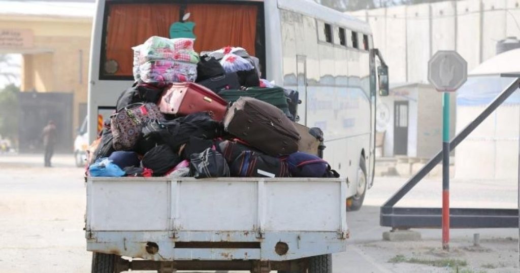 مصر : آلية إلكترونية جديدة لتسجيل المواطنين الراغبين بالعودة من غزة