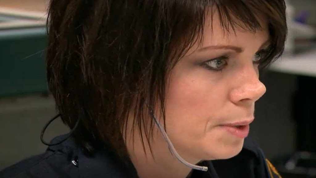 أسخف 10 مكالمات طوارئ في 2023.. بينها طلبات لا تصدق!