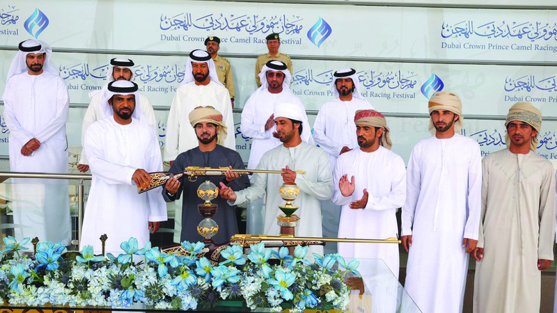 «الحاكمة» و«الوسمية» تتألقان في مهرجان ولي عهد دبي للهجن