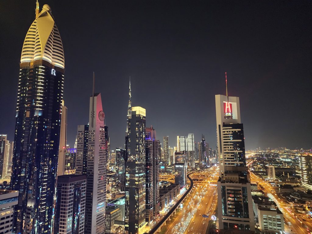 «بزنس إنسايدر»: أثرياء الهند يتفوقون على البريطانيين في شراء العقارات بدبي