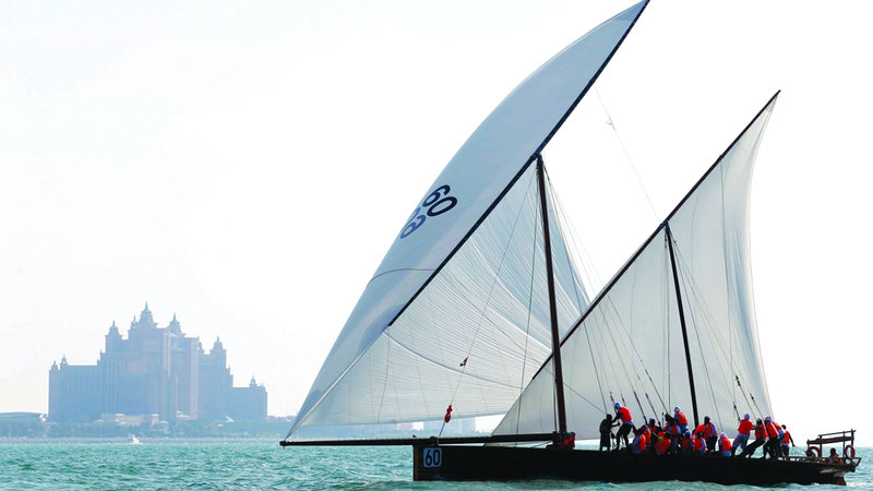 82 سفينة تُبحر في سباق «الشراعية 60 قدماً»