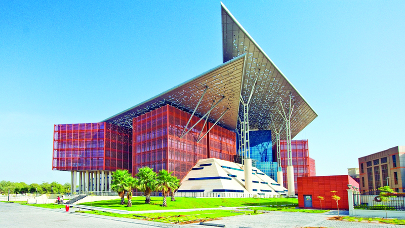 إلزام امرأة بسداد 288.5 ألف درهم قرض سيارة