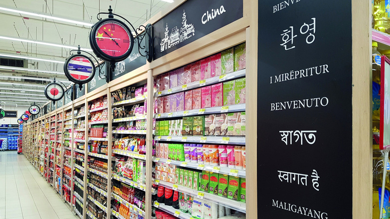 ازدياد السكان والتعدد الثقافي يتيحان دخول منافذ بيع متخصصة إلى سوق التجزئة