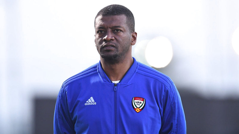 حسن سهيل: الكرة منحتني فرصة إسعاد الناس