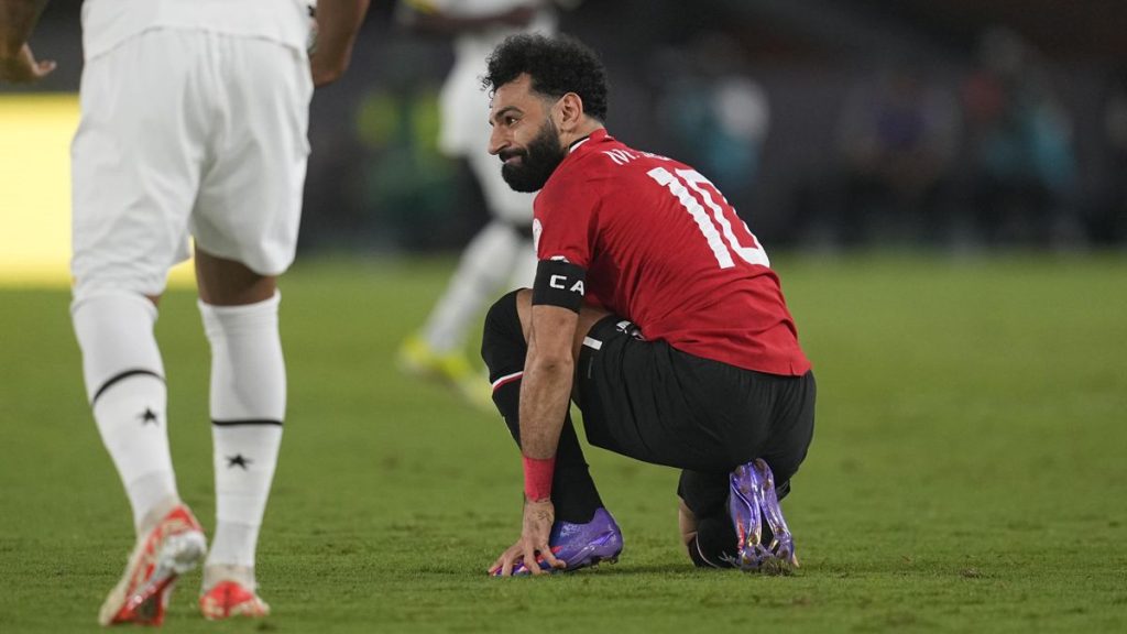 محمد صلاح يرد على منتقديه: بحب مصر وشعبها.. حاولوا أكثر