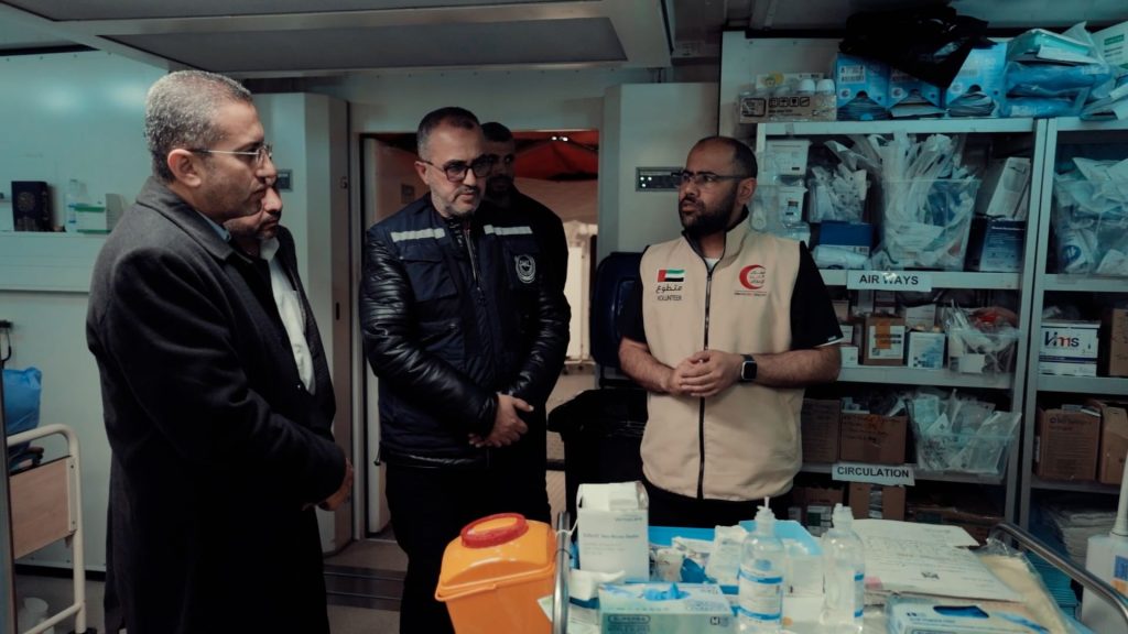 وفد طبي من غزة يشيد بدعم الإمارات للمنظومة الصحية في “القطاع”