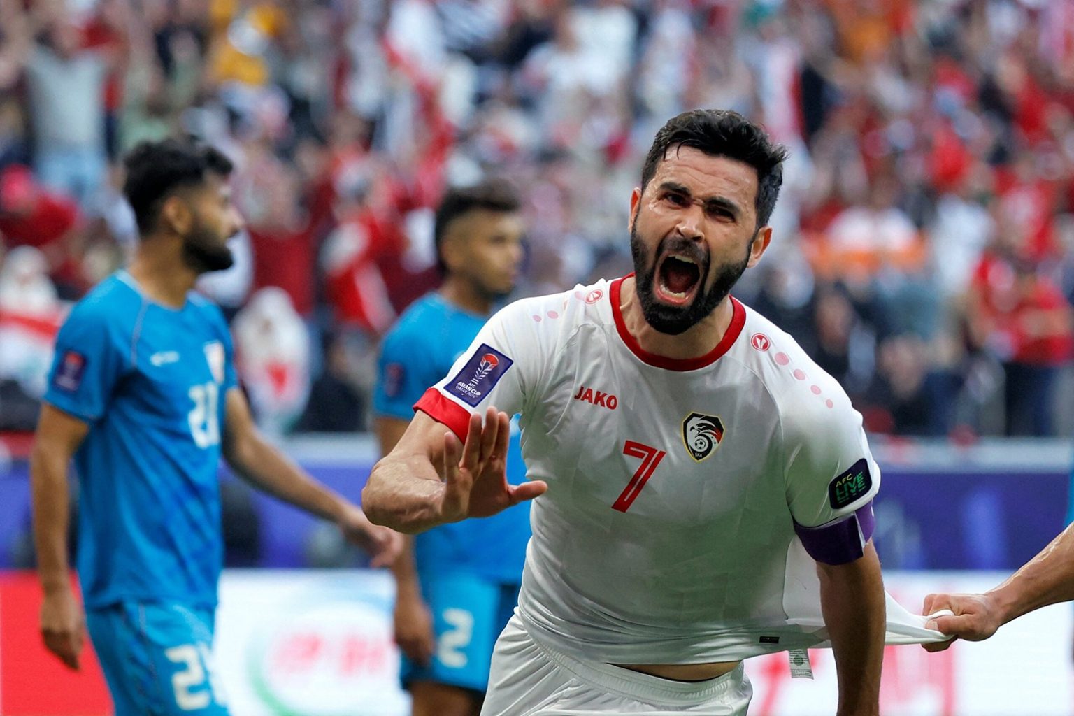 هل تبعد الإصابة خريبين عن “نسور قاسيون” أمام إيران.. الاتحاد السوري يجيب