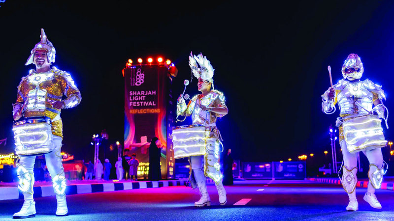 قرية الأضواء.. 18 ليلة من الإبهار والتجارب الغامرة