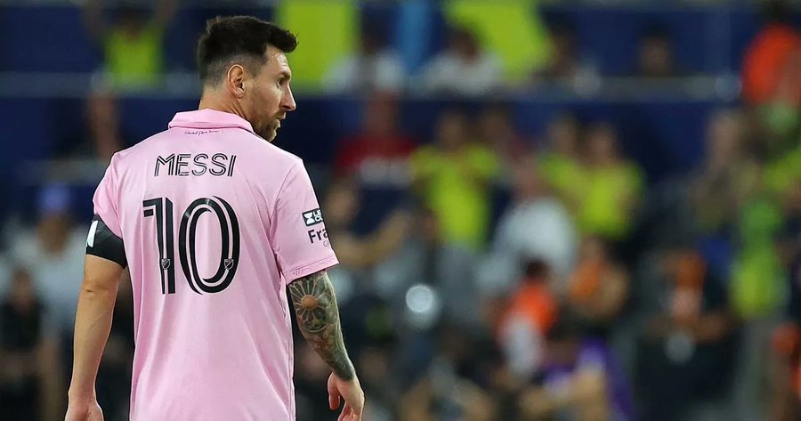 بعدما خذل جمهور هونغ كونغ.. ميسي يصدم جمهور فيسيل كوبي الياباني