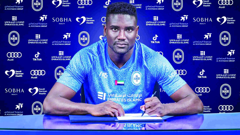 3 أندية بدوري المحترفين تفاوض مالابا