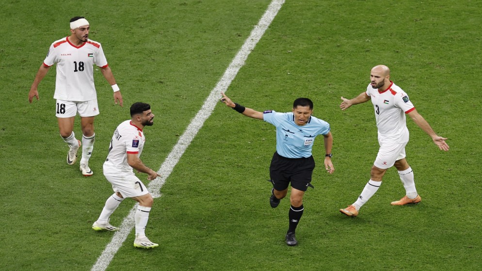 الكشف عن حكم نهائي كأس آسيا بين الأردن وقطر