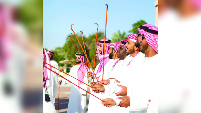 سوق الواحات الجديد يحتفي بتراث الإمارات وثقافات عالمية