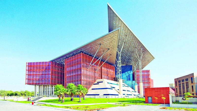 رجل يطالب مغسلة سيارات بـ 30 ألف درهم تعويضاً عن أضرار الدهان