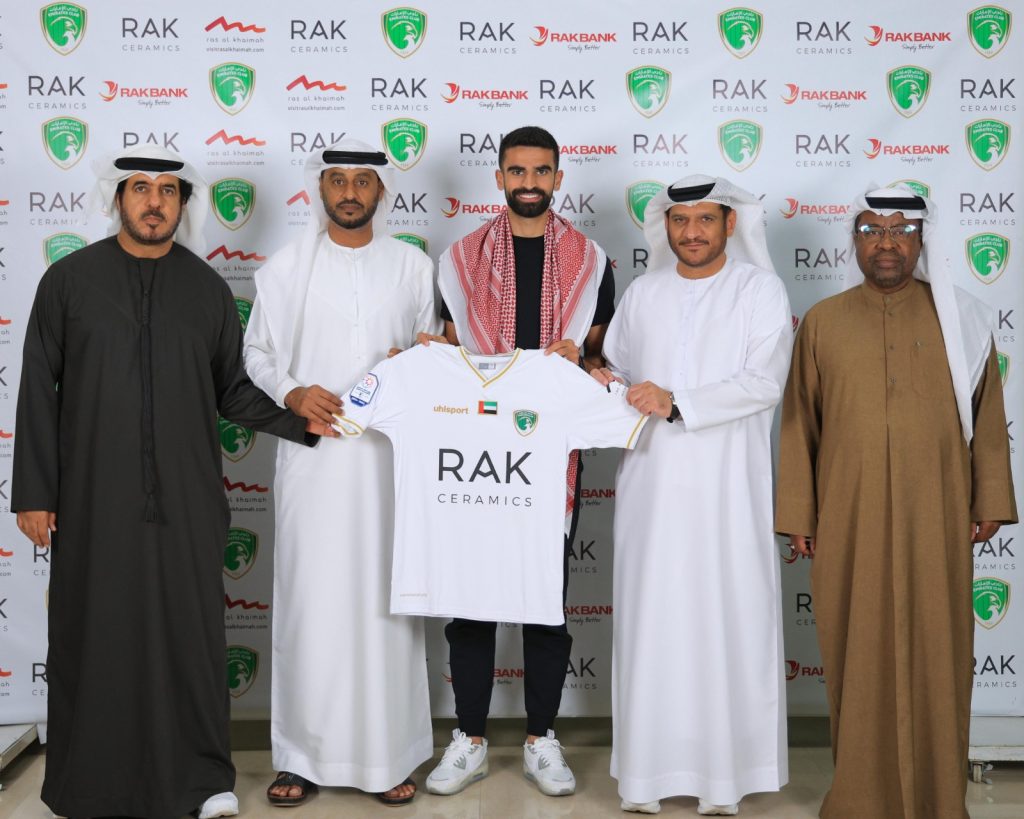 صقور الإمارات يضم نجم المنتخب الأردني نزار الرشدان