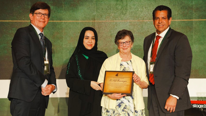 30 خبيراً ومتخصصاً في مؤتمر دبي للخلايا الجذعية