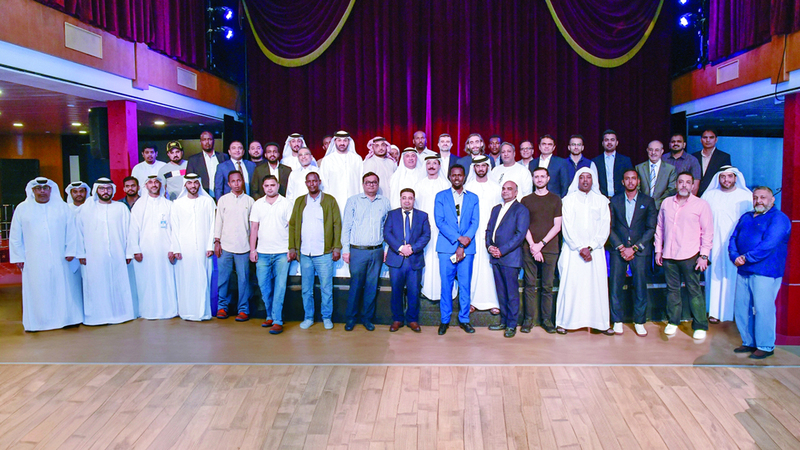 «الموانئ والجمارك»: 11.5 ألف سفينة خشبية دخلت دبي للتجارة في 2023