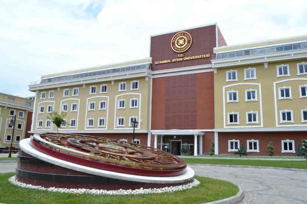 مميزات الدراسة في جامعة اسطنبول ايدن