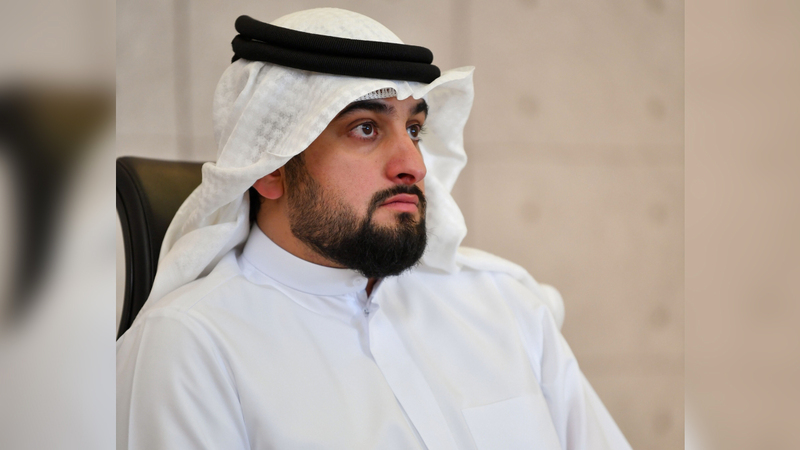 أحمد بن محمد: نبارك لقيادتنا وشعب الإمارات شهر رمضان