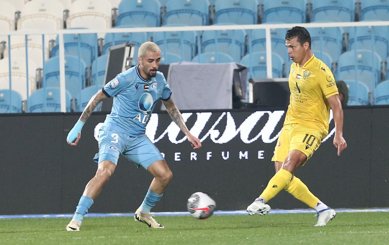 الوصل يعبر مطب بني ياس ويواصل العزف على نغمة الصدارة