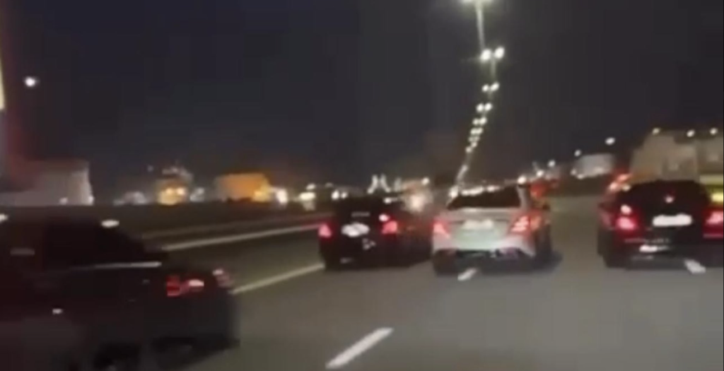 شرطة الفجيرة تضبط عدداً من السائقين قادوا مركباتهم بطيش وتهور