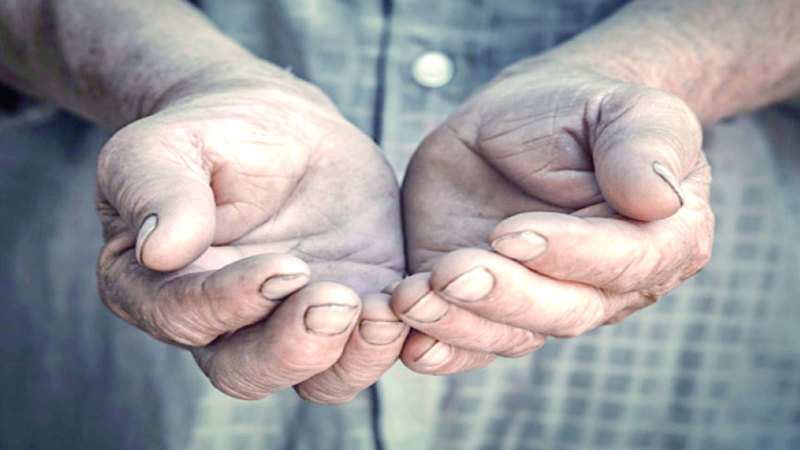 45 متسولاً ضبطتهم شرطة عجمان في الأسبوع الأول من رمضان