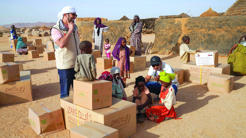 6000 سلة غذائية و500 حقيبة إغاثية وزّعها الفريق الإنساني الإماراتي في تشاد