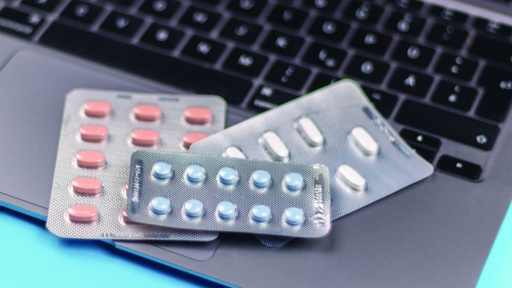 مواقع إلكترونية تنشر إعلانات عن «أدوية».. لترويج السموم البيضاء