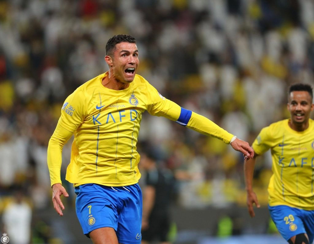 نجم النصر يكشف عن سبب خروج رونالدو عن طوره في الملاعب السعودية