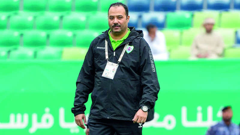 الصعود إلى «المحترفين» محصور بين 3 فرق