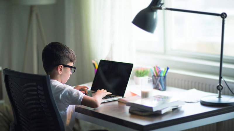 «التعليم عن بُعد».. محرك رئيس للاستدامة