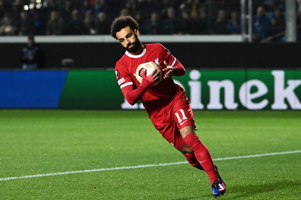 محمد صلاح يحرز هدفا ويُهدر أغرب فرصة لليفربول أمام اتلانتا (فيديو)