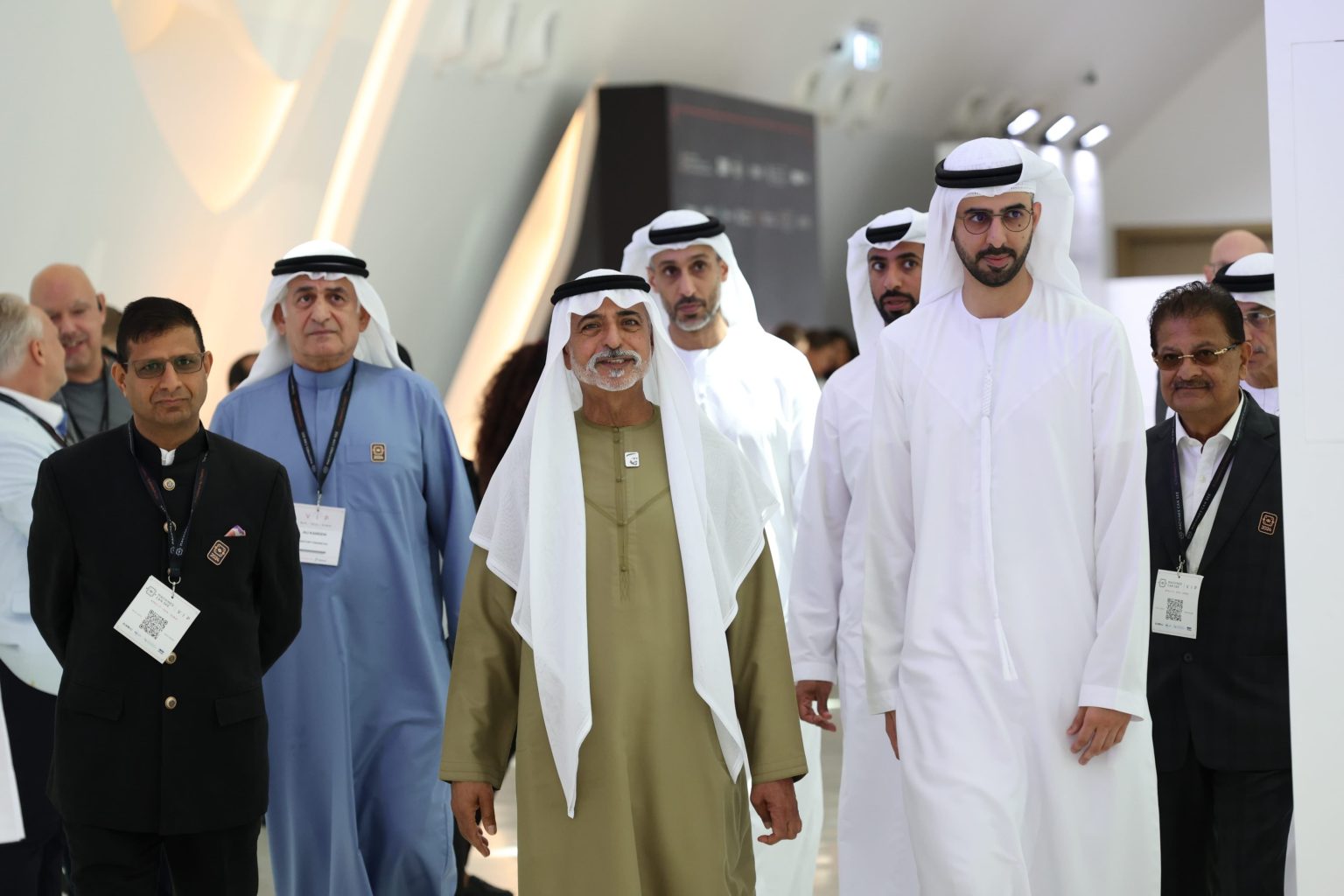 نهيان بن مبارك: قيم التسامح والأخوة الإنسانية يجب أن تشكل مستقبل الابتكار التكنولوجي