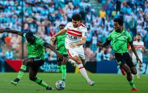 أول تعليق من مدرب الزمالك المصري بعد التعادل مع دريمز